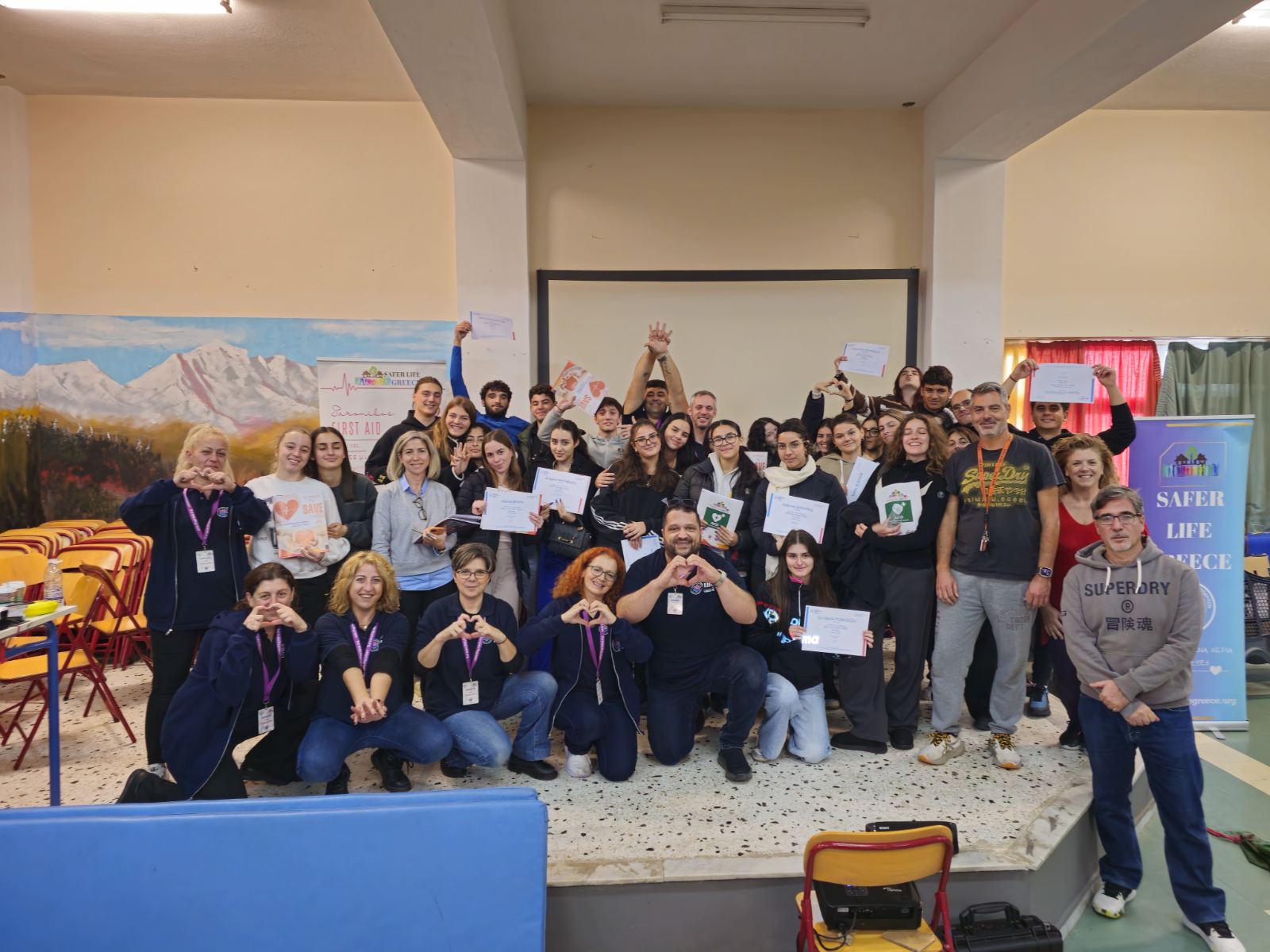 Η εκπαιδευτική ομάδα του Safer Life Greece, βρέθηκε στις φιλόξενες εγκαταστάσεις του Γενικού Λυκείου Αναβύσσου!